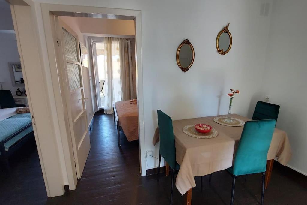 Old Port View Apartment, Διαμέρισμα Στο Κέντρο 2 Υπνοδωματίων Corfu  Esterno foto